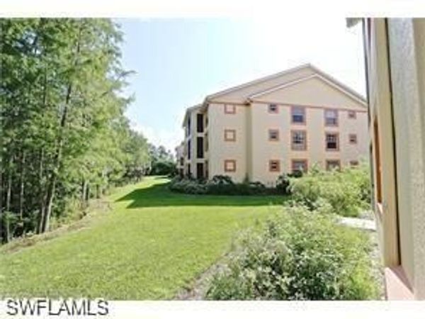 7950 Preserve CIR , Unit 812, NAPLES, FL 34119