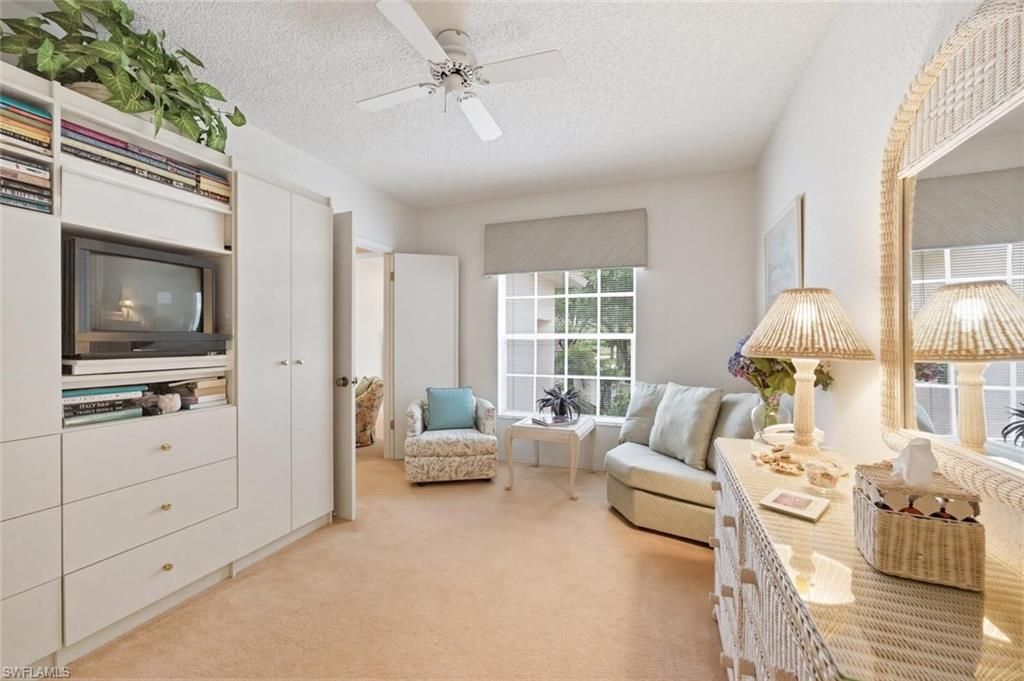 110 Siena Way, Unit 206, Naples, FL 34119 Photo