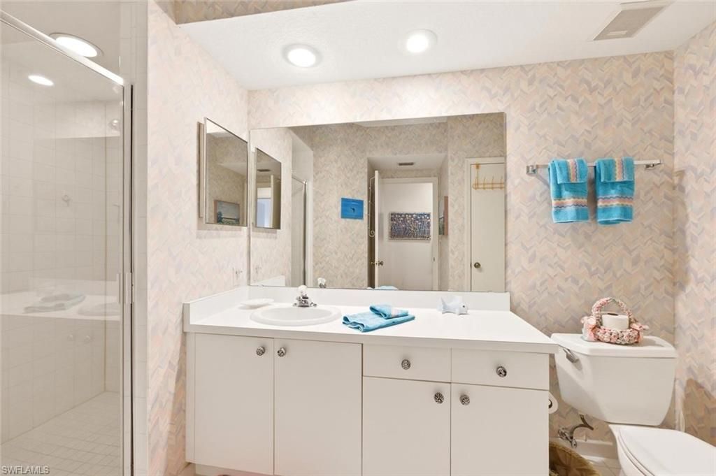 110 Siena Way, Unit 206, Naples, FL 34119 Photo