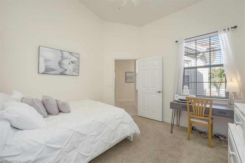 3057 Driftwood Way, Unit 4004, Naples, FL 34109 Photo