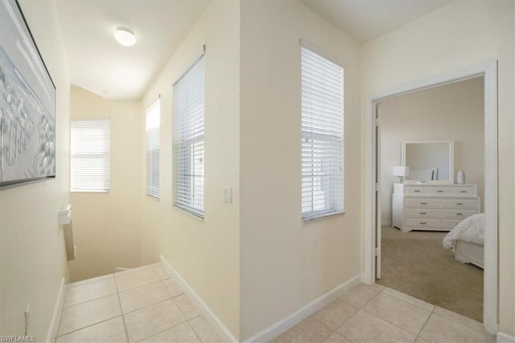 3057 Driftwood Way, Unit 4004, Naples, FL 34109 Photo