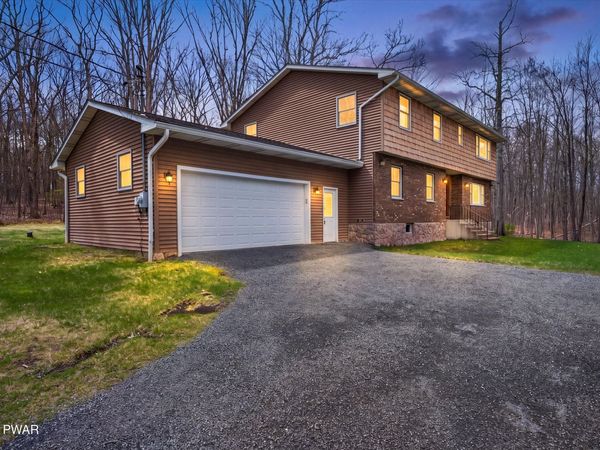 126 Meadow View Circle , Shohola, PA 18458