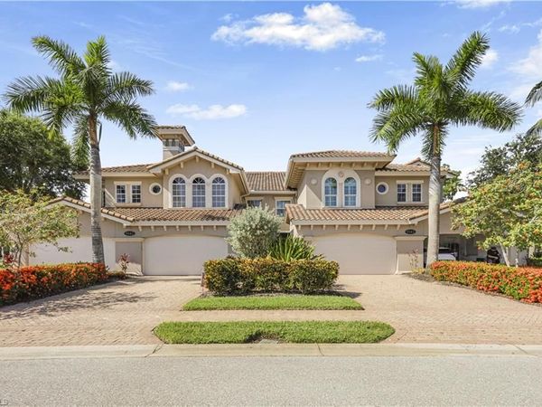 9142 Cherry Oaks LN, Unit 102, NAPLES, FL 34114