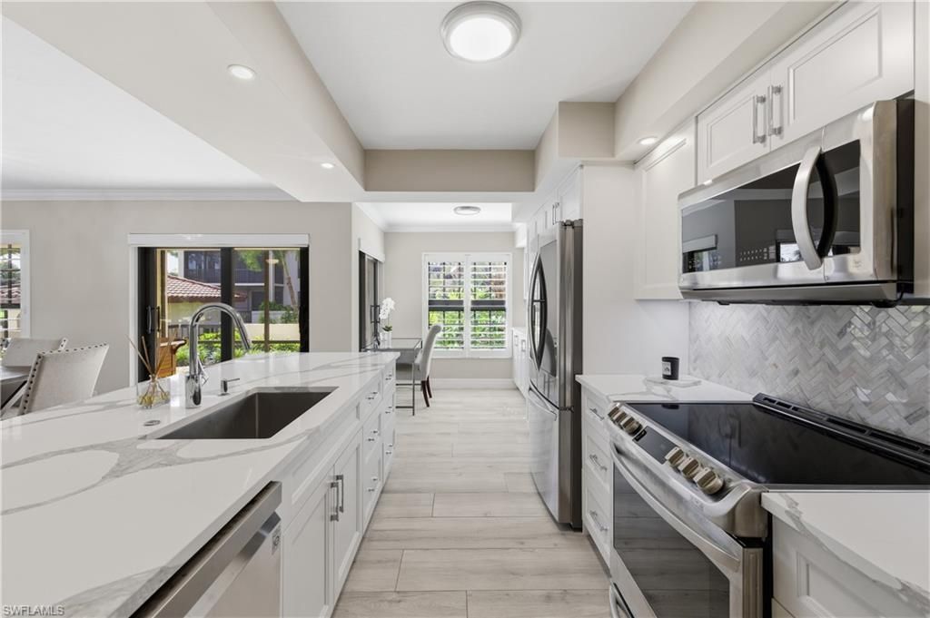 6080 Pelican Bay Blvd , Unit 104A, Naples, FL 34108 Photo