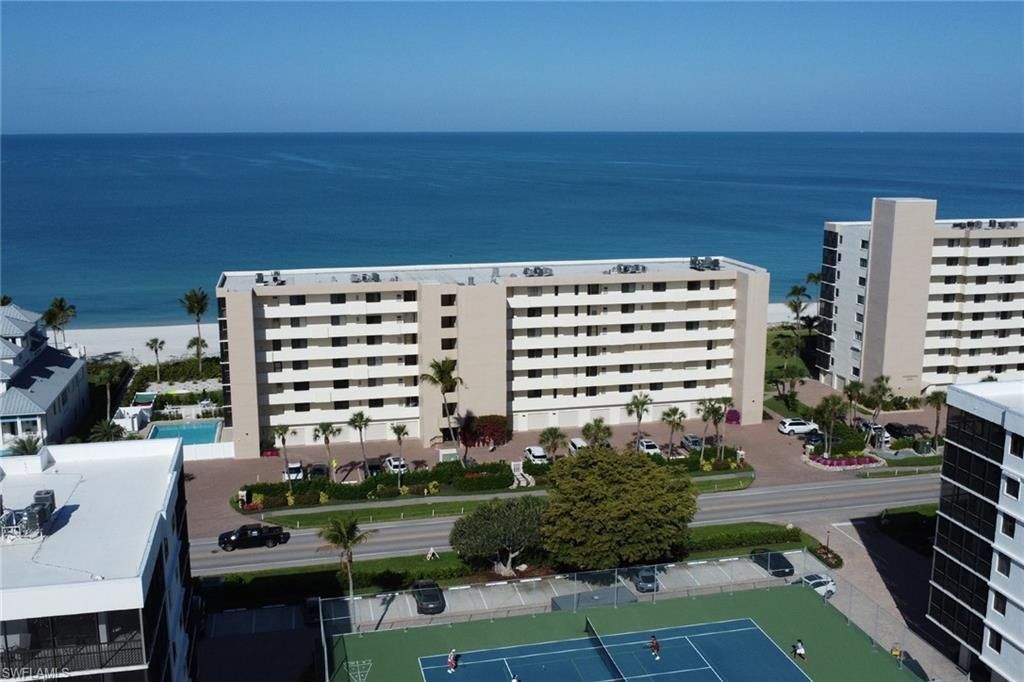 10475 Gulf Shore Dr , Unit 161, Naples, FL 34108 Photo