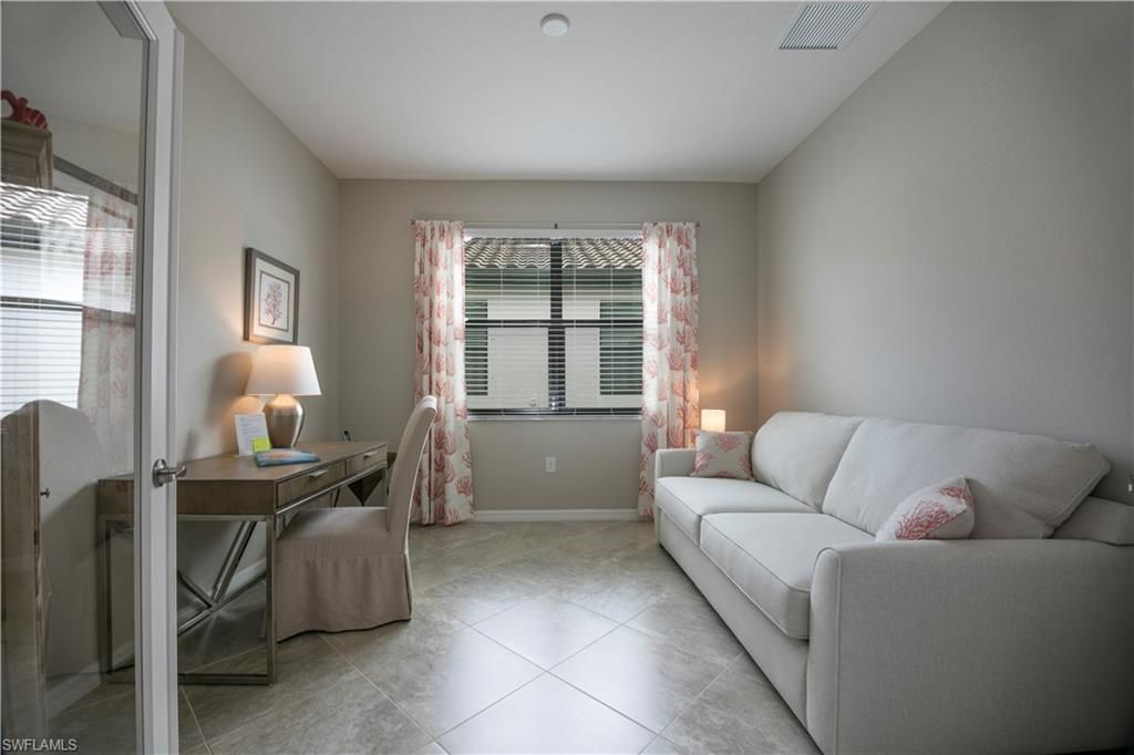 1555 Marton Ct , Naples, FL 34113 Photo