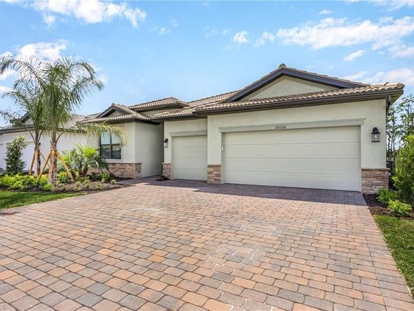 20210 Kingmont DR , ESTERO, FL 33913