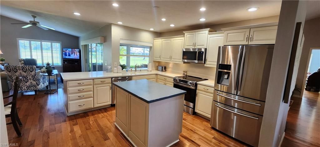 1417 Foxfire Ln, Naples, FL 34104 Photo