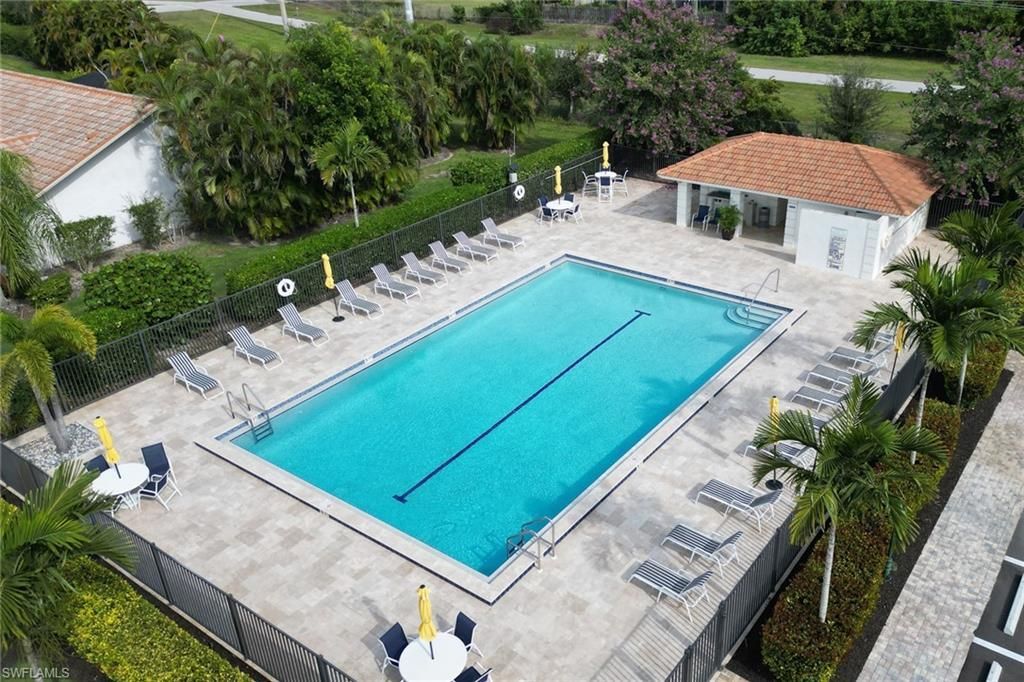 1417 Foxfire Ln, Naples, FL 34104 Photo