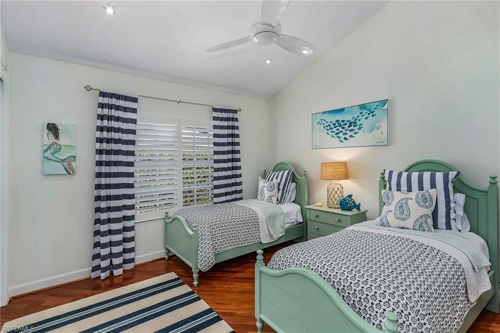 720 Turkey Oak Ln, Naples, FL 34108 Photo