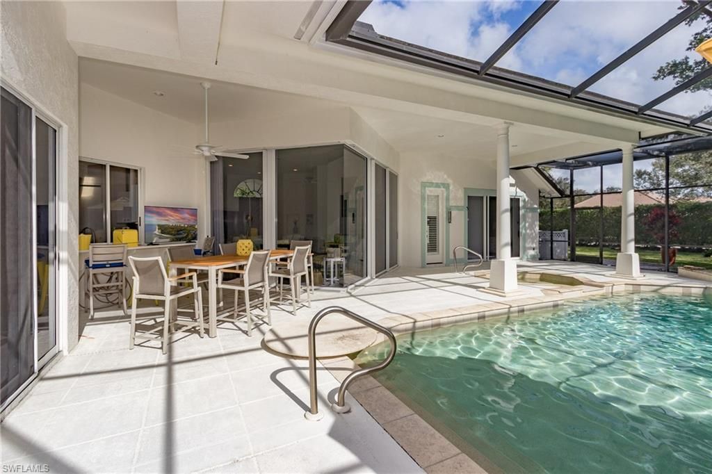 720 Turkey Oak Ln, Naples, FL 34108 Photo