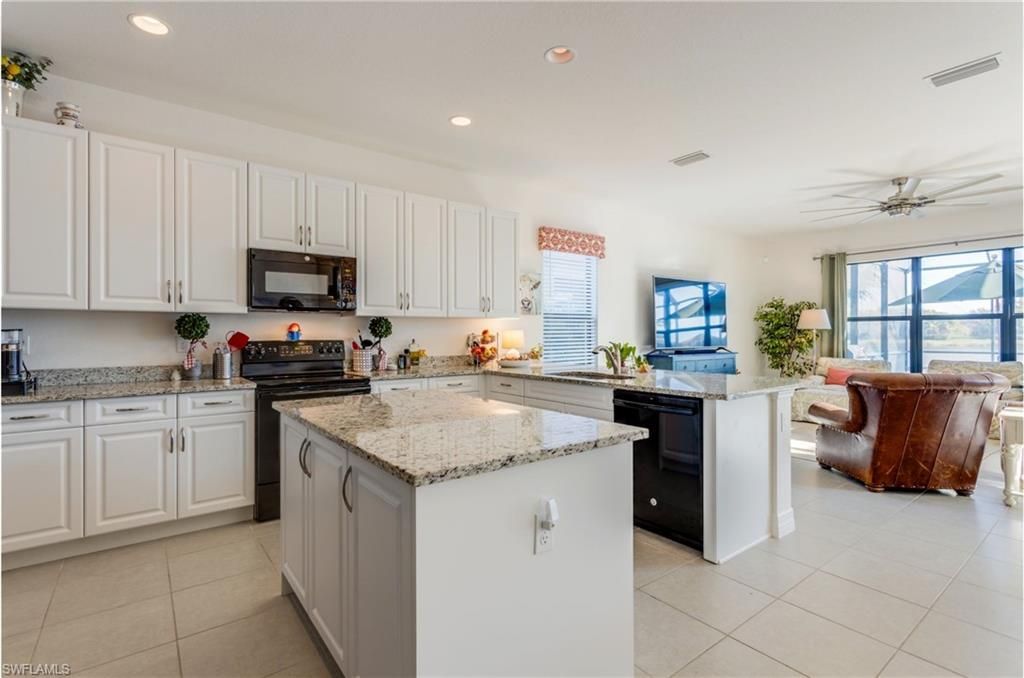 13755 Luna Dr, Naples, FL 34109 Photo