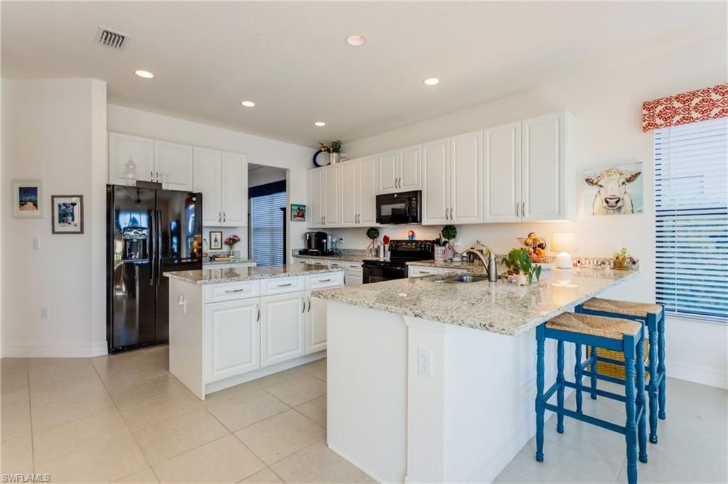 13755 Luna Dr, Naples, FL 34109 Photo