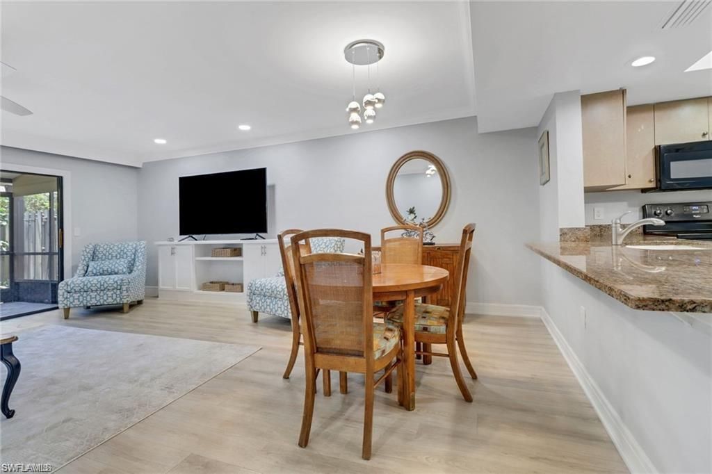 790 Meadowland Dr , Unit 29-2, Naples, FL 34108 Photo