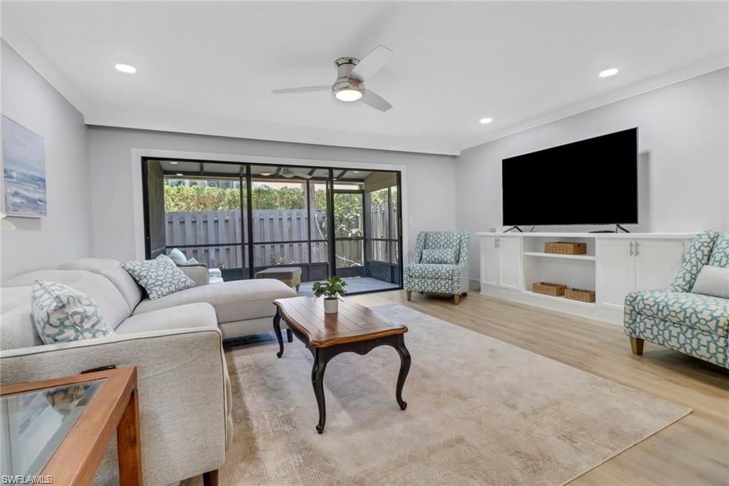 790 Meadowland Dr , Unit 29-2, Naples, FL 34108 Photo