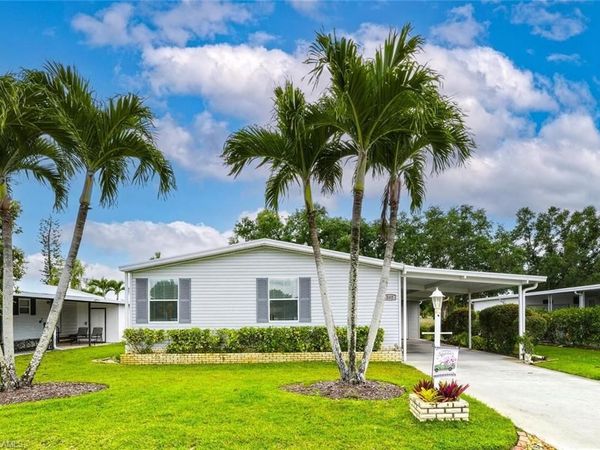 102 Estelle DR, NAPLES, FL 34112