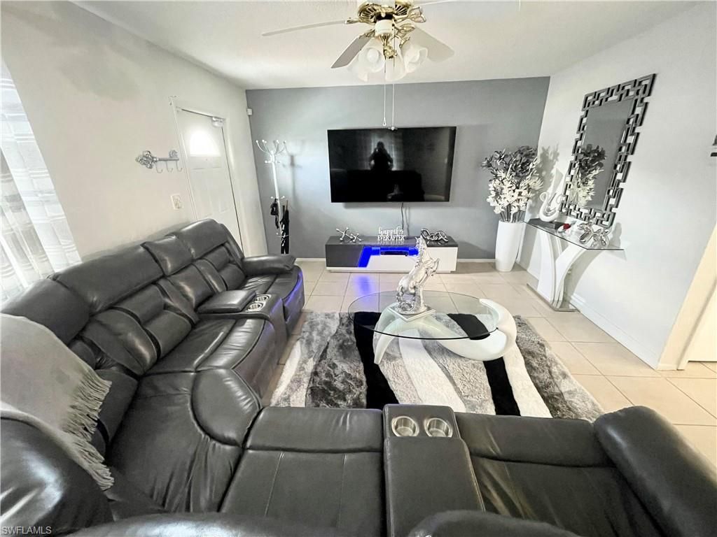 10 Temple Ct , Lehigh Acres, FL 33936 Photo