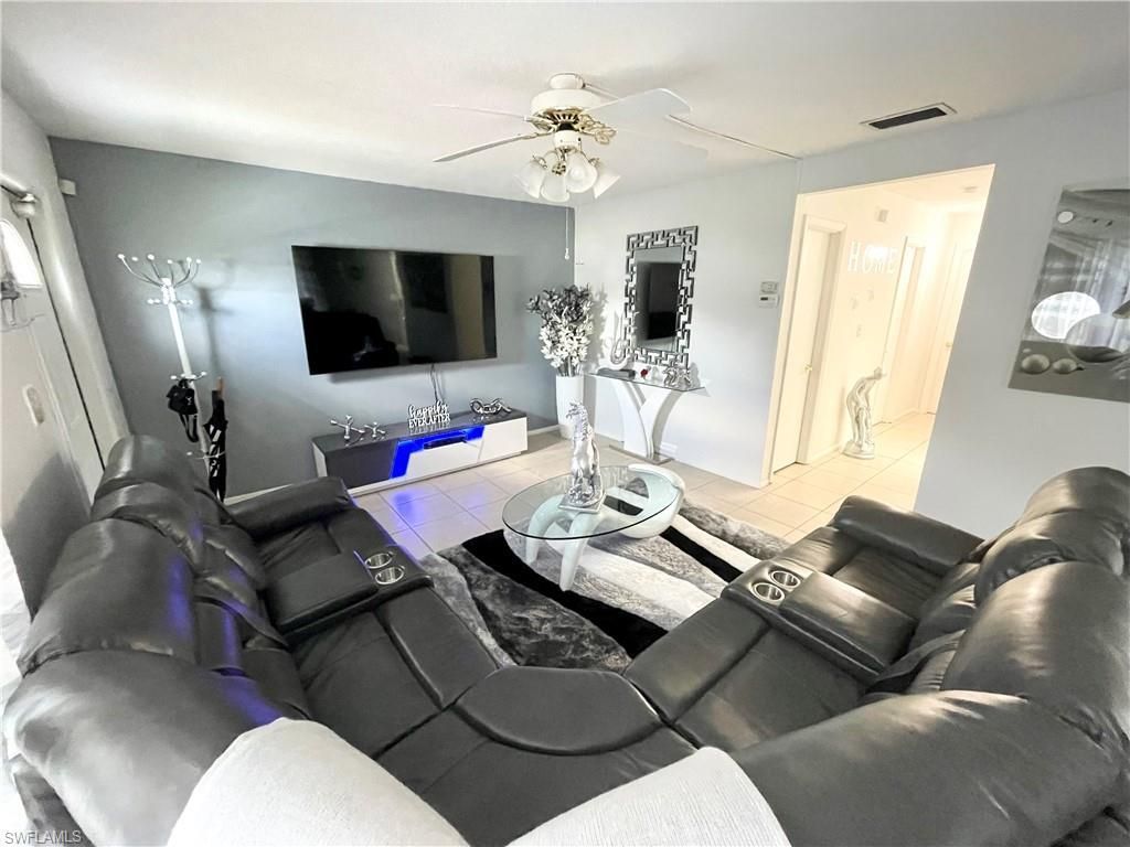10 Temple Ct , Lehigh Acres, FL 33936 Photo
