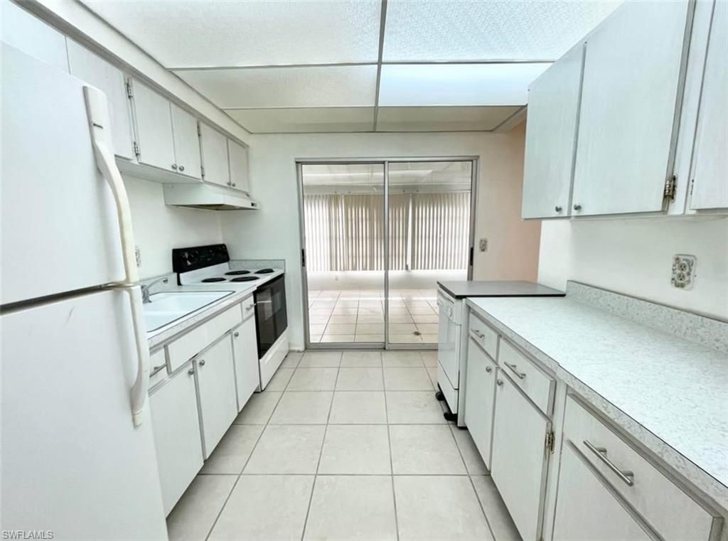 10 Temple Ct, Lehigh Acres, FL 33936 Photo