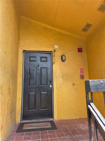 2835 Winkler Ave, Unit 215, Fort Myers, FL 33916 Photo