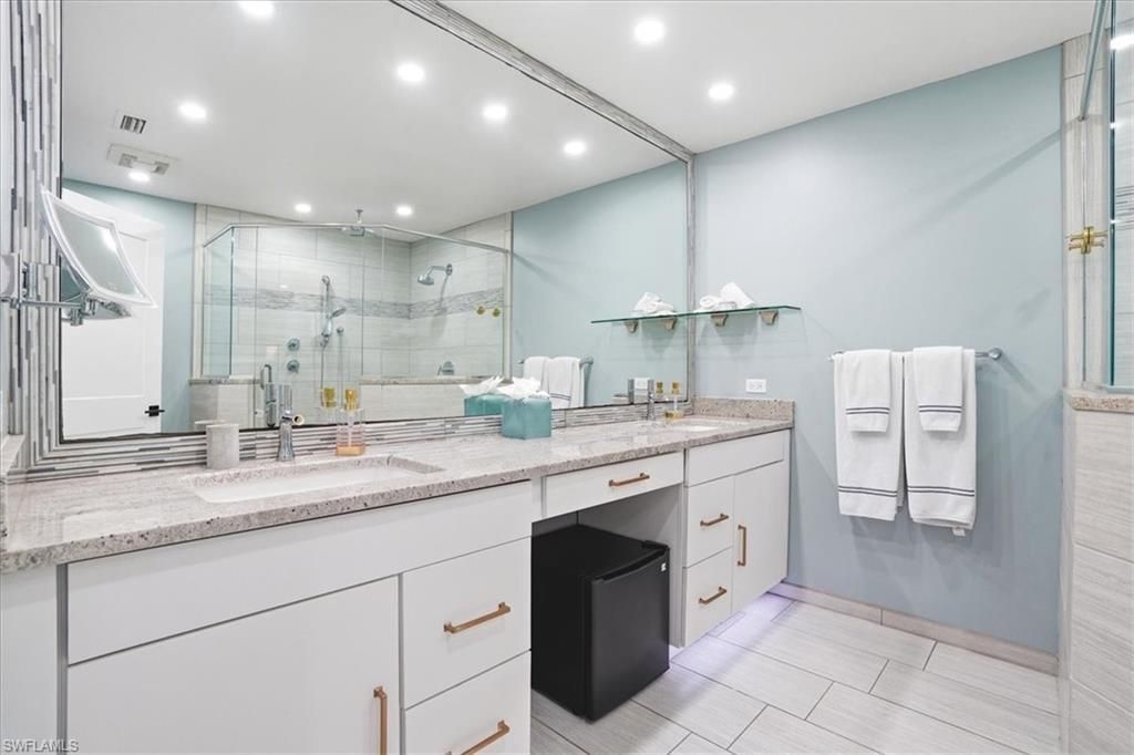 631 5th St Sw, Naples, FL 34117 Photo