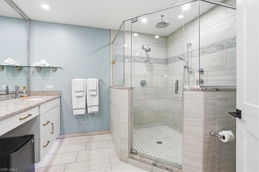 631 5th St Sw, Naples, FL 34117 Photo