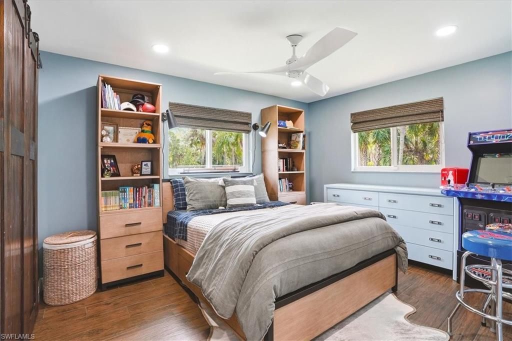 631 5th St Sw, Naples, FL 34117 Photo