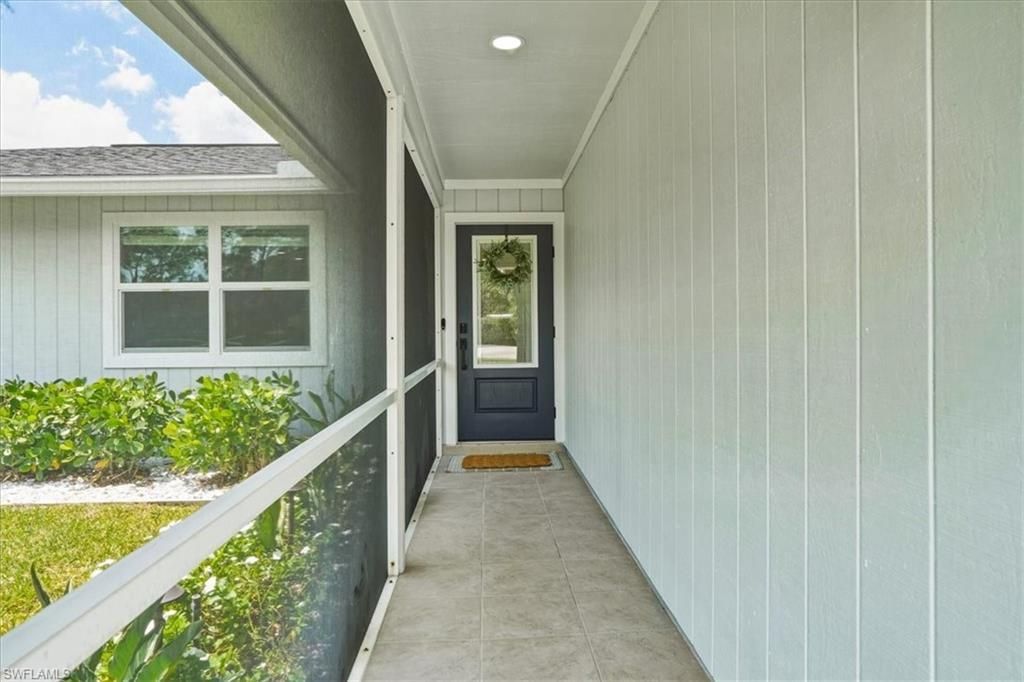 631 5th St Sw, Naples, FL 34117 Photo