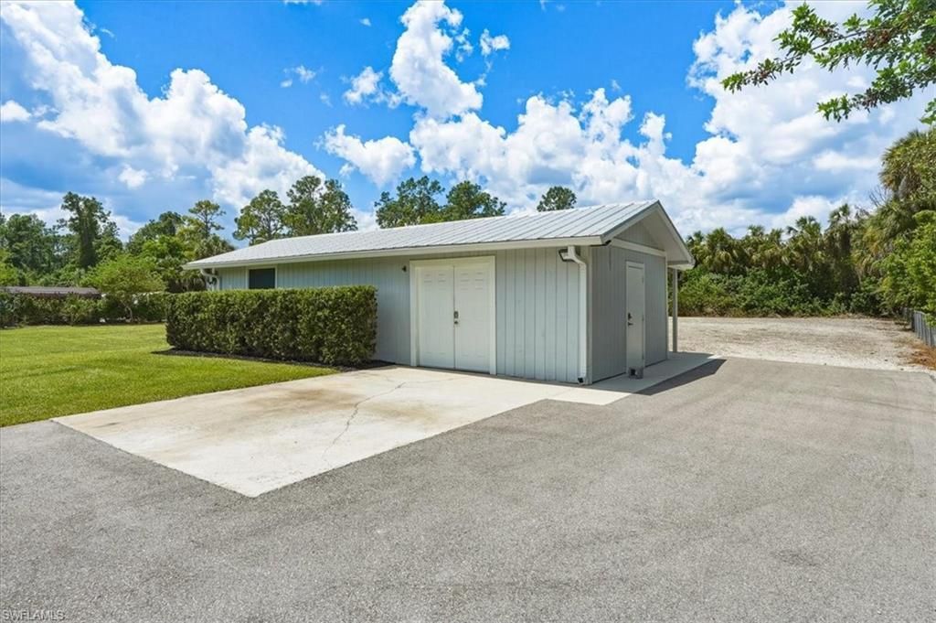 631 5th St Sw, Naples, FL 34117 Photo