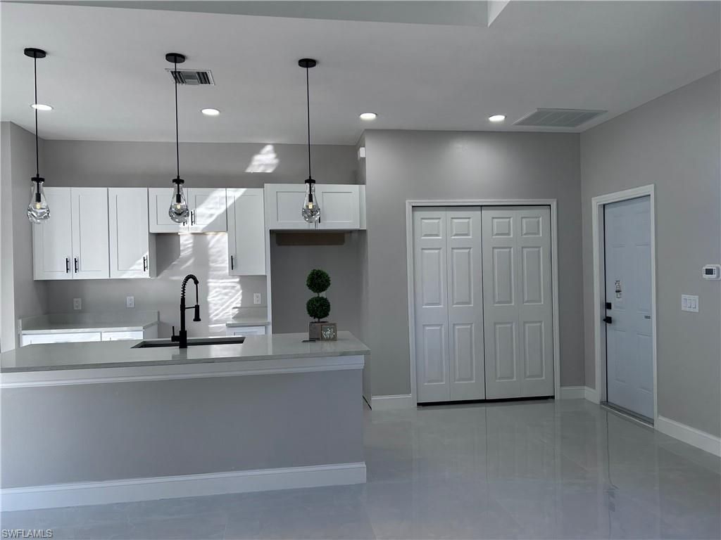 1126 Milwaukee Blvd, Lehigh Acres, FL 33974 Photo