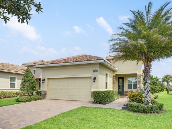 20037 SW Caserta Way, Port St. Lucie, FL 34986