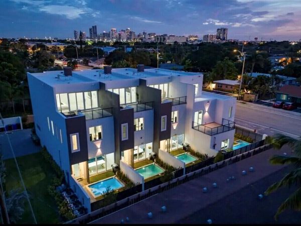 1222 NE 15th Avenue, Fort Lauderdale, FL 33304