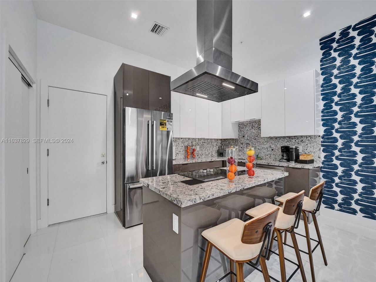 1222 NE 15th Avenue, Fort Lauderdale, FL 33304 Photo