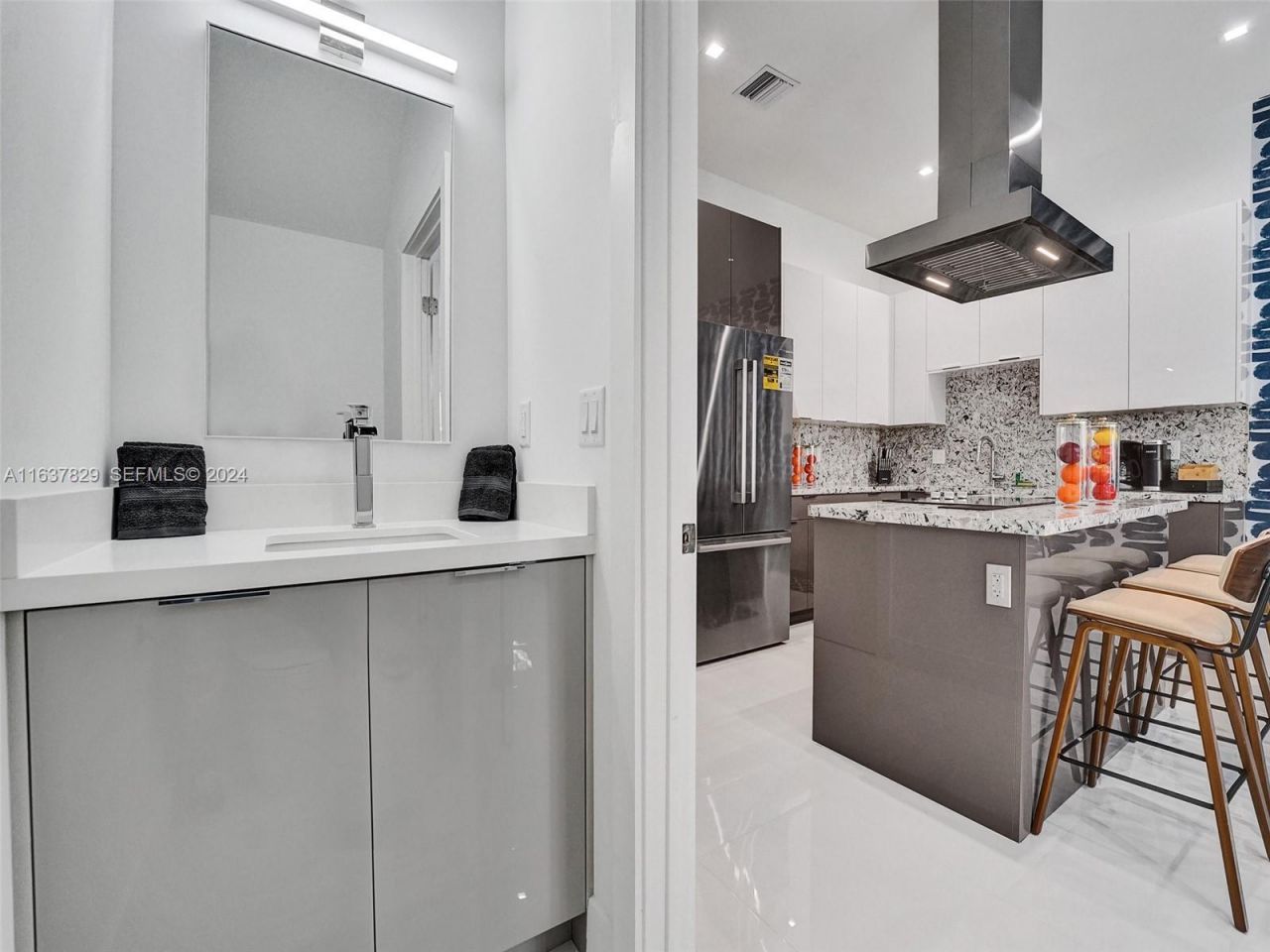 1222 NE 15th Avenue, Fort Lauderdale, FL 33304 Photo