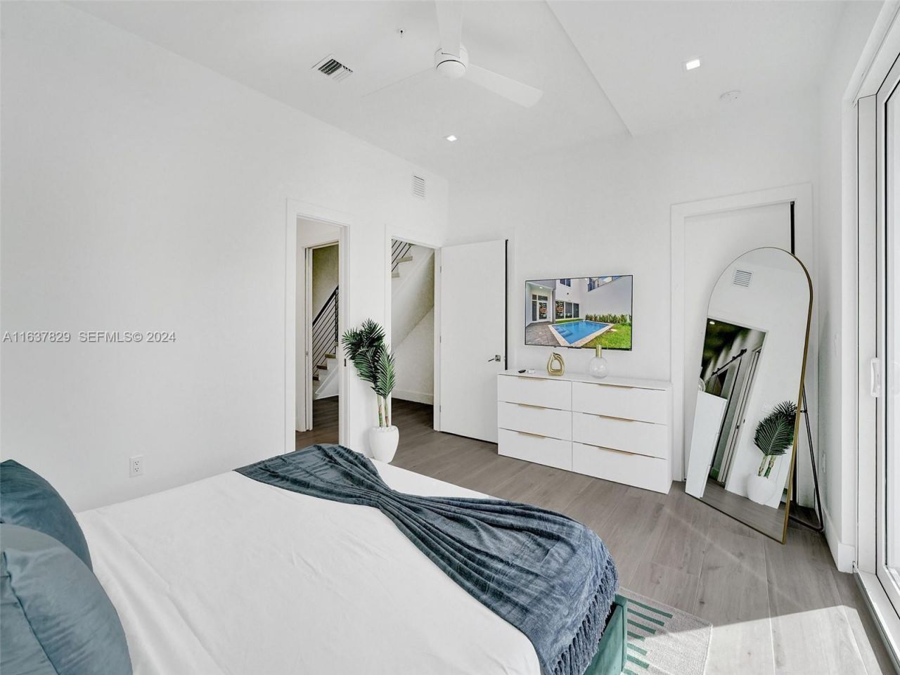 1222 NE 15th Avenue, Fort Lauderdale, FL 33304 Photo