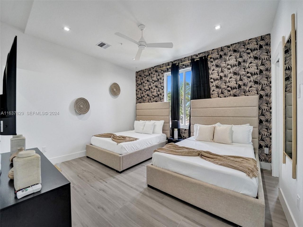 1222 NE 15th Avenue, Fort Lauderdale, FL 33304 Photo
