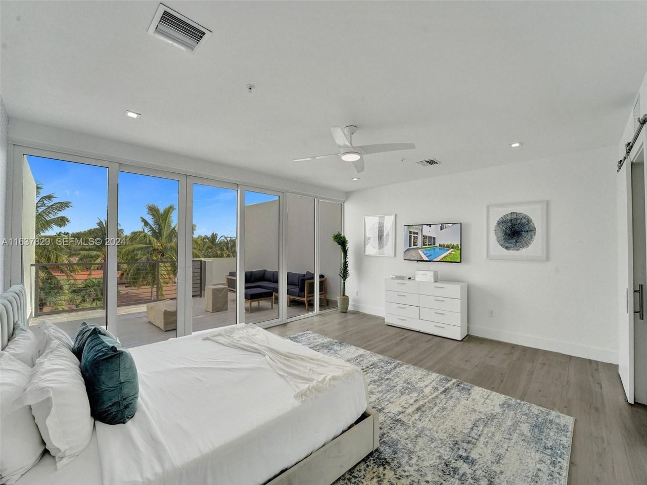 1222 NE 15th Avenue, Fort Lauderdale, FL 33304 Photo