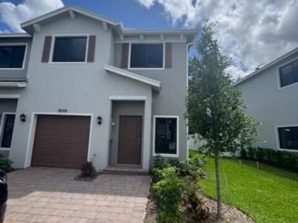 4844 Dillion Street, Lake Worth, FL 33463