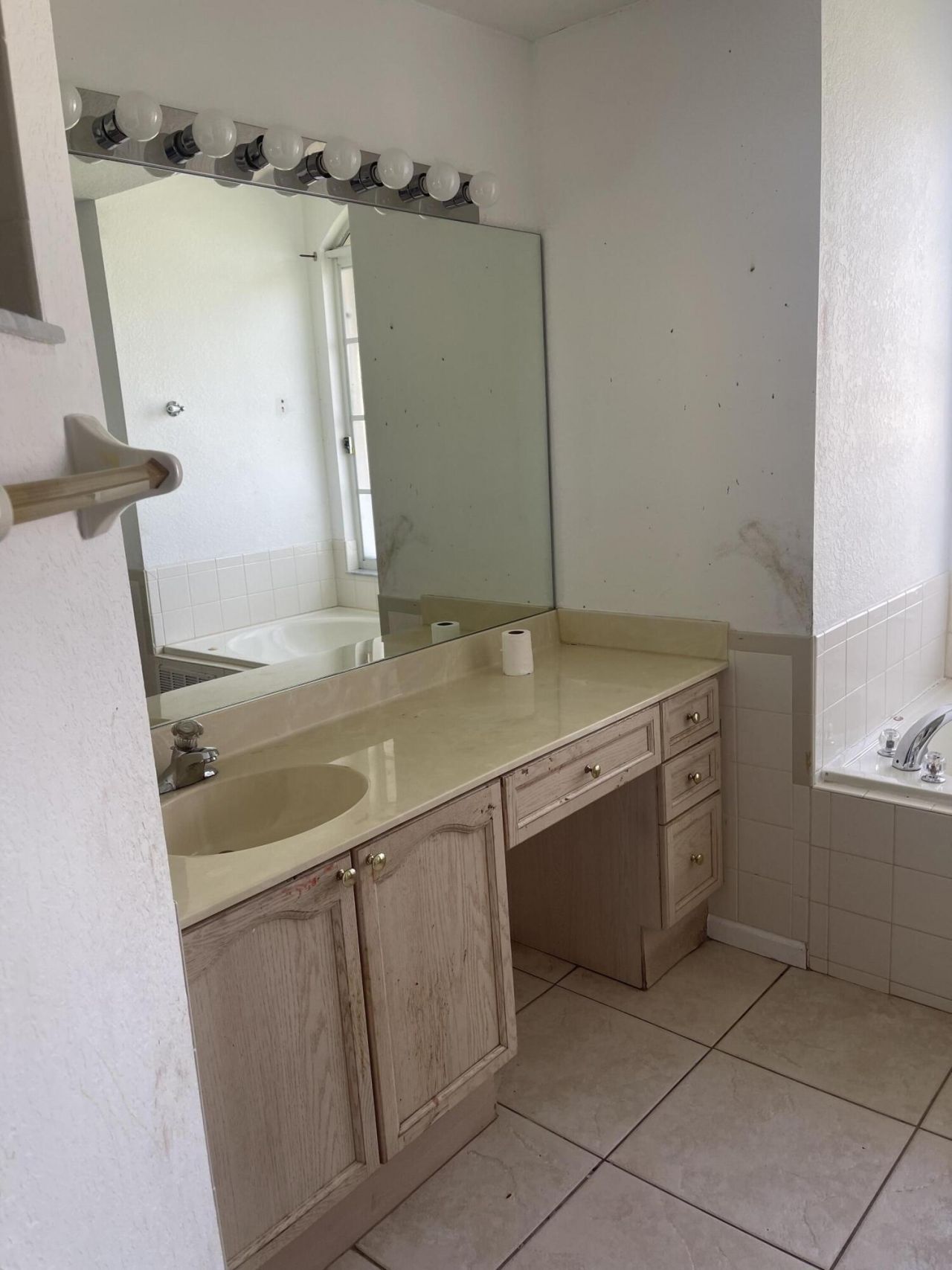 1072 SW Castaneda Lane, Port Saint Lucie, FL 34953 Photo