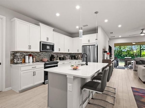 10353 Bonavie Cove DR , FORT MYERS, FL 33966