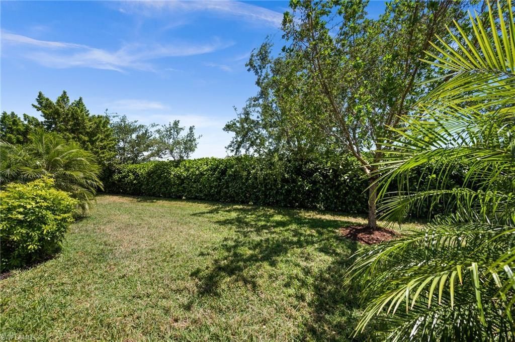 10353 Bonavie Cove Dr, Fort Myers, FL 33966 Photo