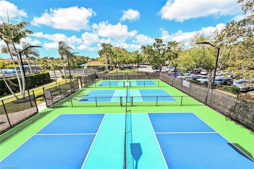 110 Siena Way, Unit 206, Naples, FL 34119 Photo
