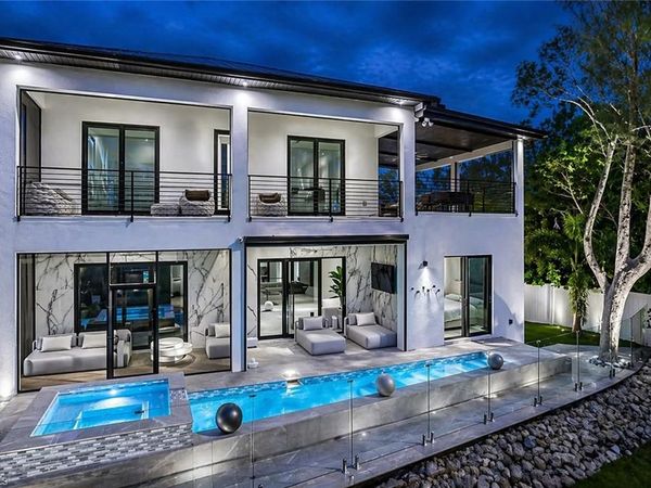 4064 Full Moon CT , NAPLES, FL 34112