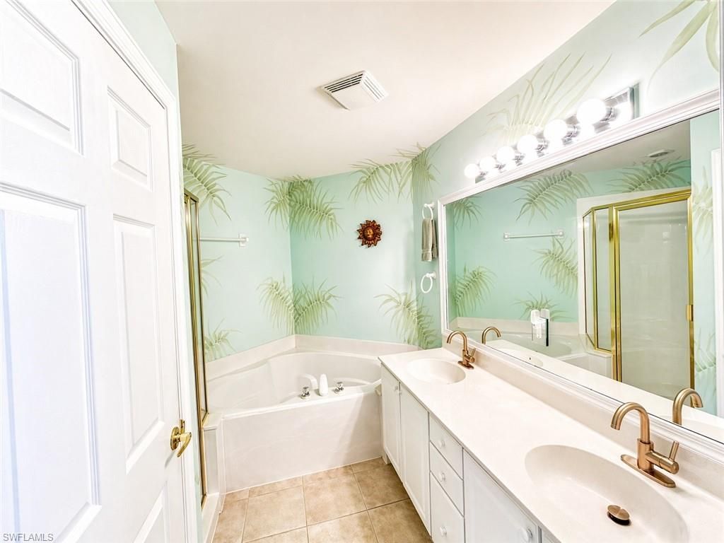 22911 Sago Pointe Dr , Unit 2204, Estero, FL 34135 Photo