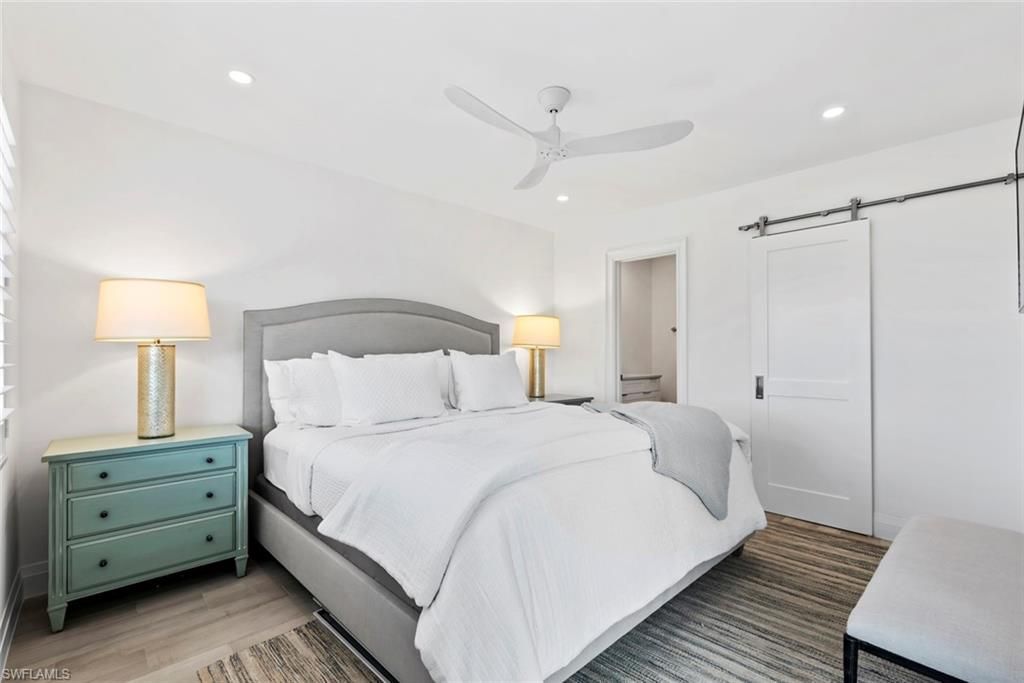 618 Broad Ave S, Unit J618, Naples, FL 34102 Photo