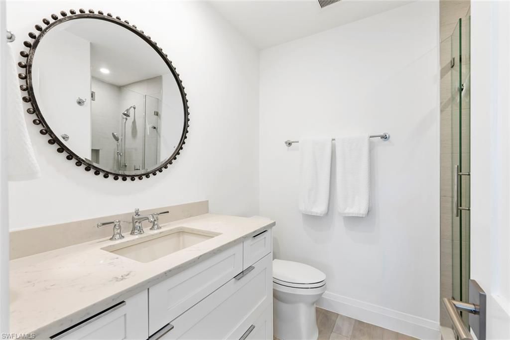 618 Broad Ave S, Unit J618, Naples, FL 34102 Photo