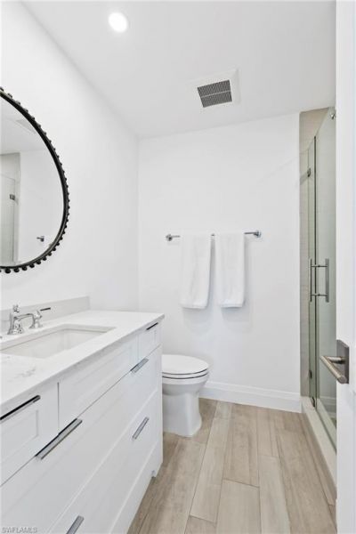 618 Broad Ave S, Unit J618, Naples, FL 34102 Photo