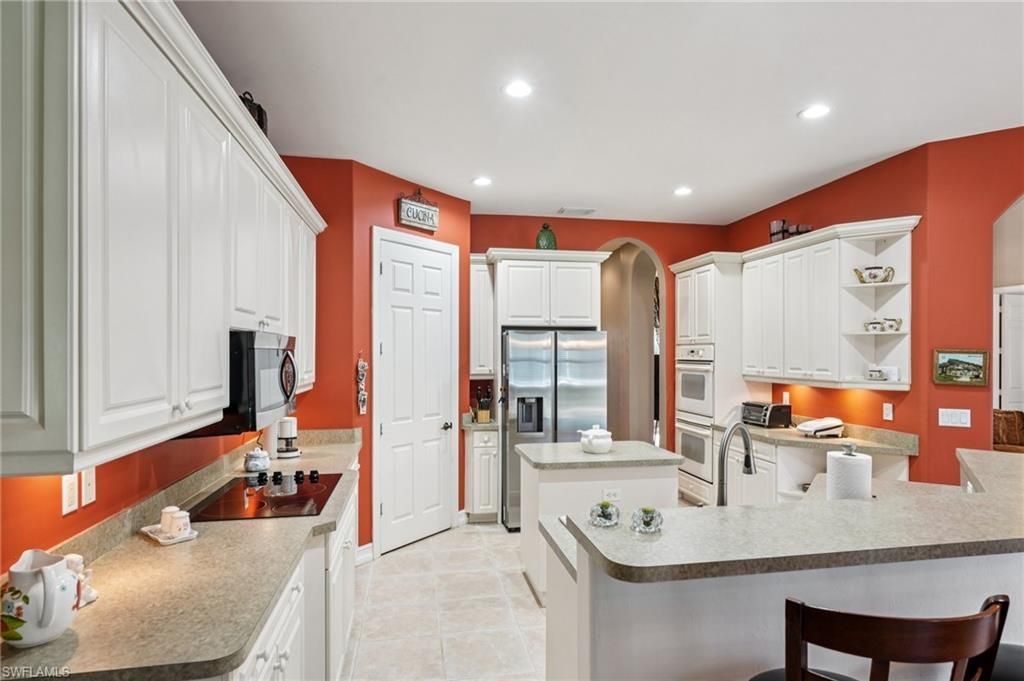 2621 Golden Gate Blvd W, Naples, FL 34120 Photo