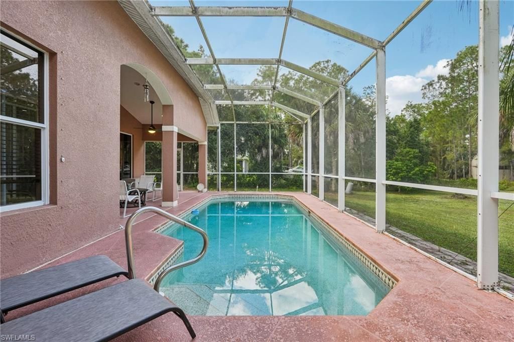 2621 Golden Gate Blvd W, Naples, FL 34120 Photo