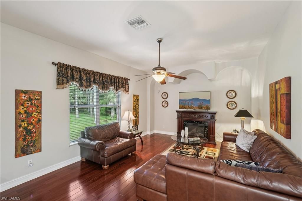 2621 Golden Gate Blvd W, Naples, FL 34120 Photo